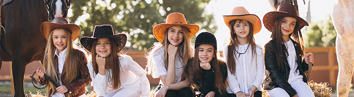 activites pour enfants Lambesc-ferme pedagogique Lambesc-balades a poney Bouches-du-Rhone-jeux exterieurs Lambesc-ecurie de proprietaires Salon-de-Provence-organisation d'anniversaires Mallemort-poney-club Lambesc
